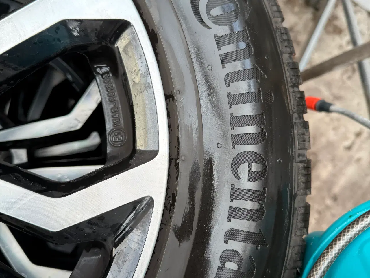 Billede 2 - Vinterdæk på alufælge 