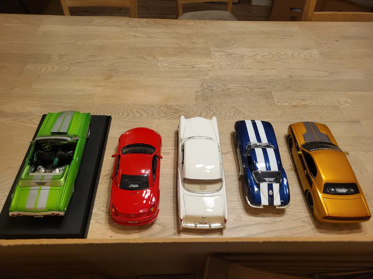 Billede 3 - Modelbiler 5 stk. 750 kr. 1:18