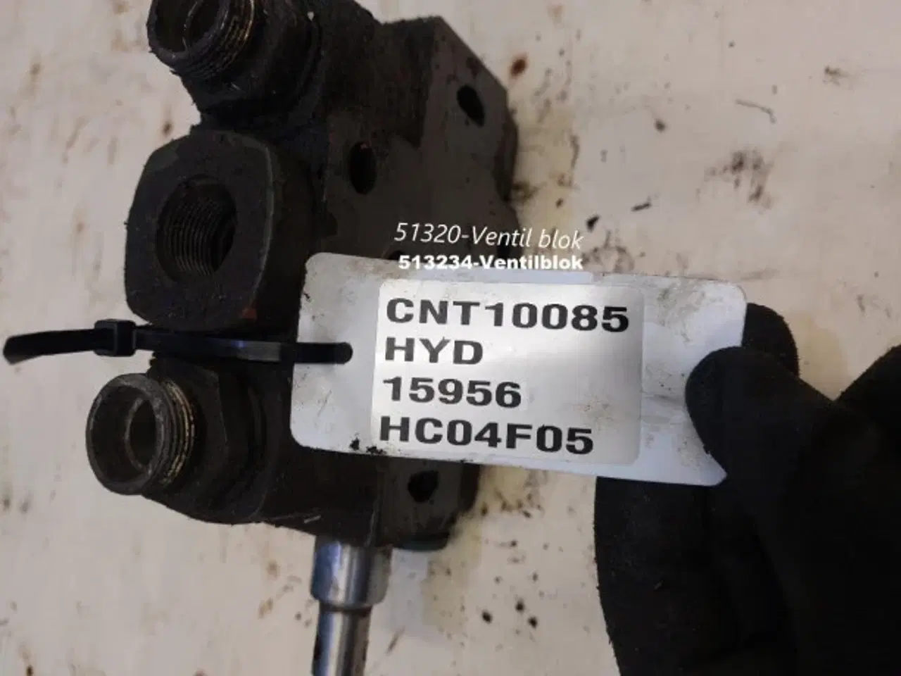 Billede 9 - Hydrema 806 Ventilblok  51320