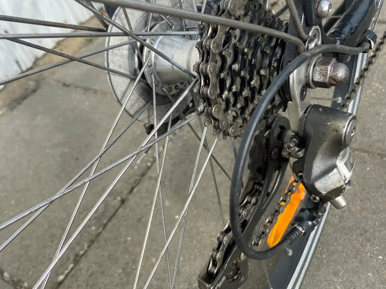 Billede 2 - Nishiki. 28" Hjul, 52 cm stel, 24 gear