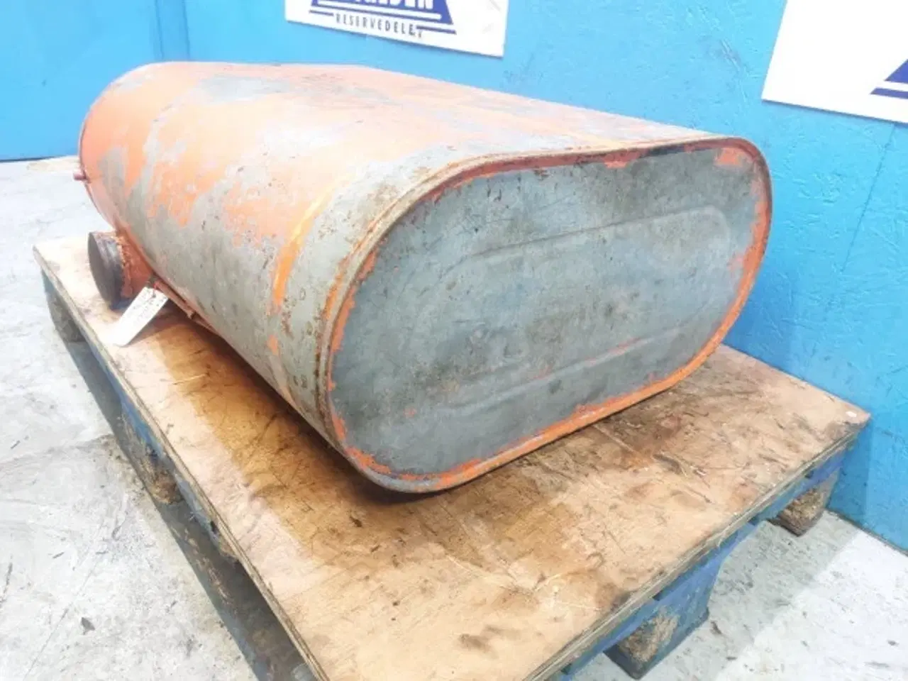 Billede 4 - Dronningborg D1200 Dieseltank 28710937
