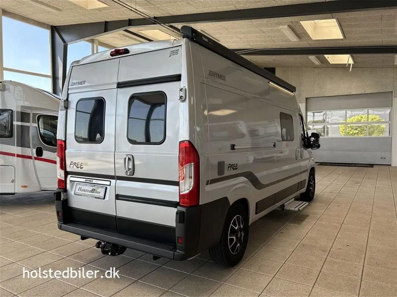 Billede 4 - 2021 - Hymer Hymercar Free 602   2 lange senge og 6 meter - automatgear.
