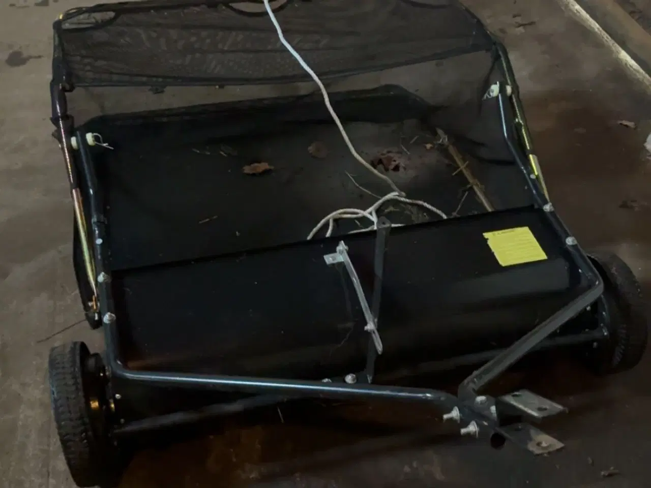 Billede 3 - Græsopsamler sælges