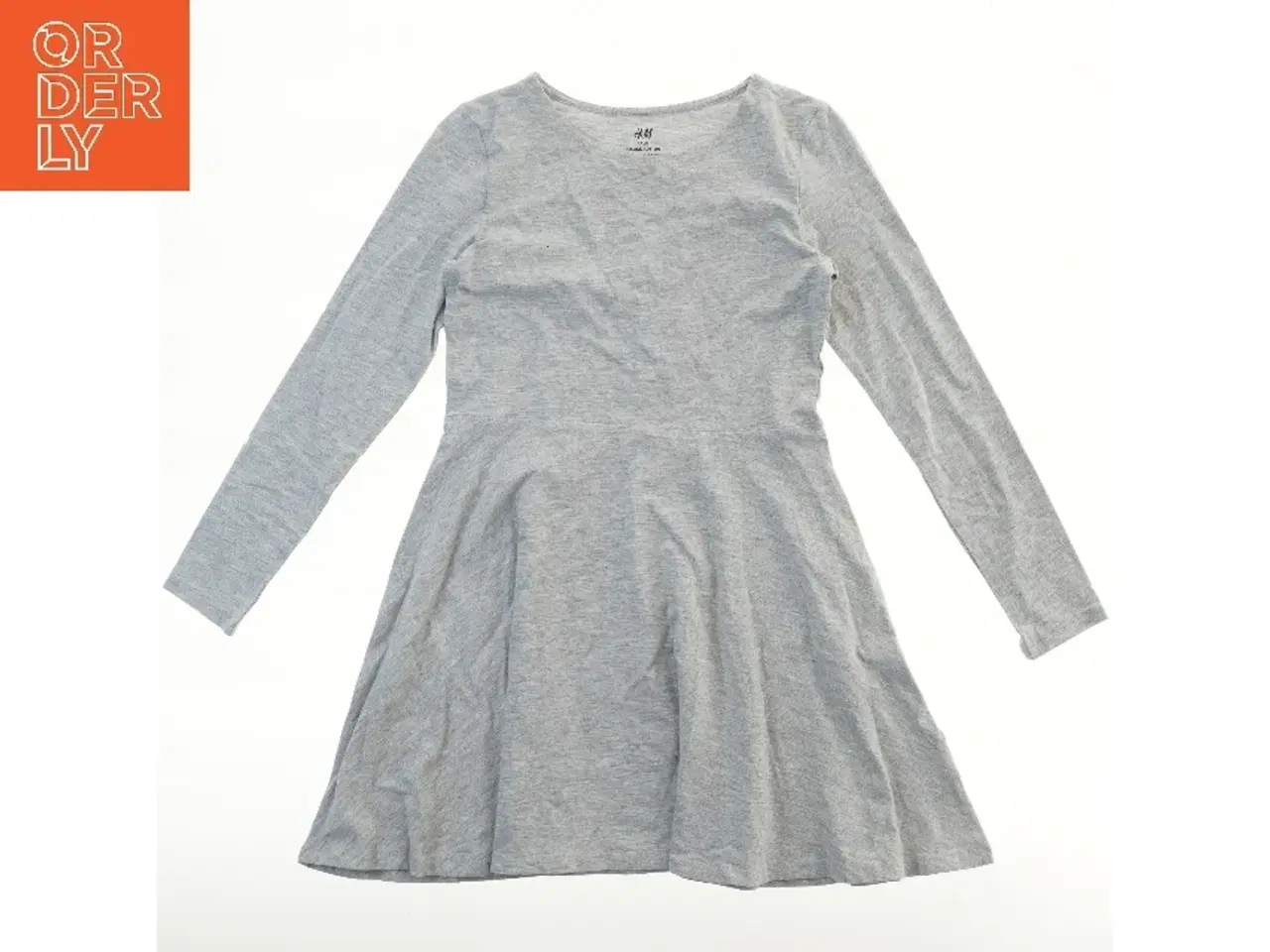 Billede 1 - Grå langærmet kjole fra H&M (str. 134)