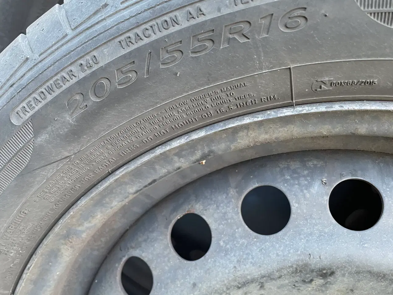 Billede 4 - 4 stk stålfælge med Michelin sommerdæk – 205/55 R1