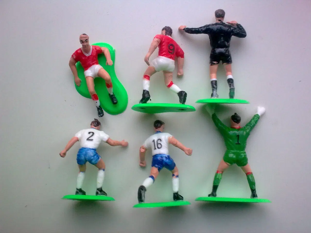 Billede 10 - Dansk metal kuffert Cirkus Summarum & fodbold kage