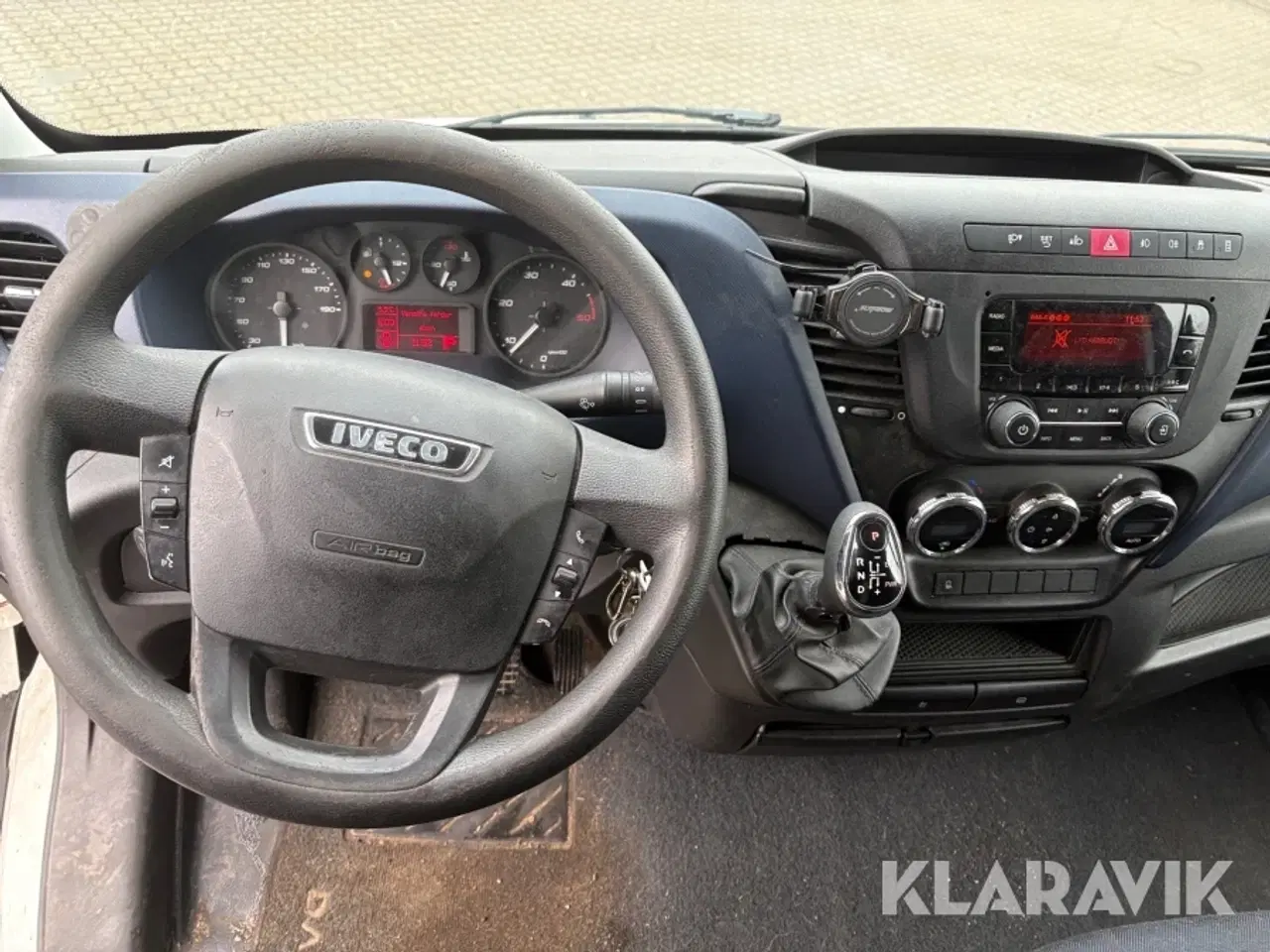 Billede 10 - Varebil Iveco 35s16, 2, 3D WB4100 AUT 8 pallers boksbil