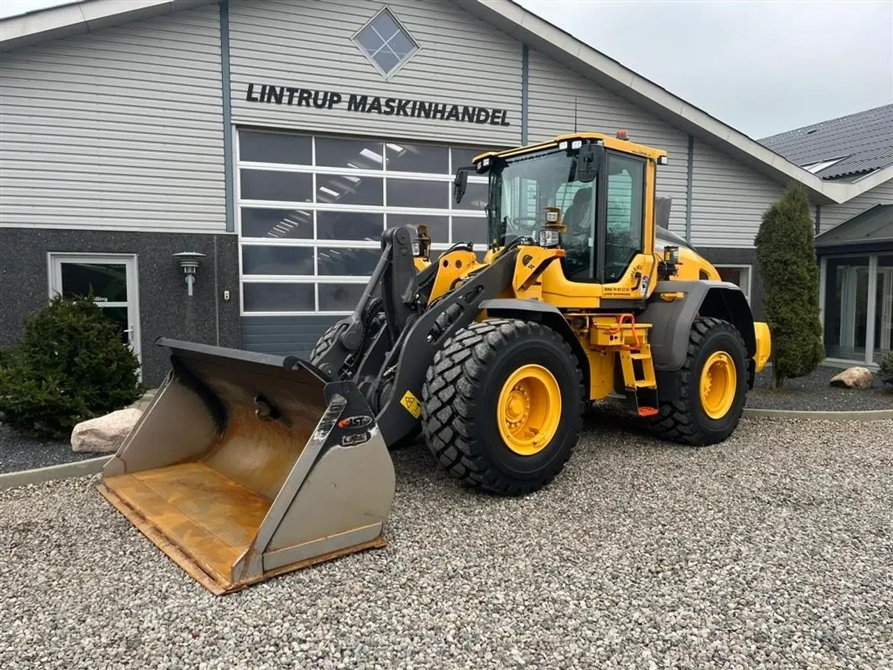 Billede 7 - Volvo L90H H2 Dansk-Maskine med CDC, BSS, Lock-UP, 650mm hjul & centralsmørring