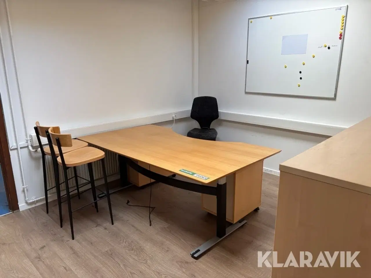 Billede 1 - Kontormøbler