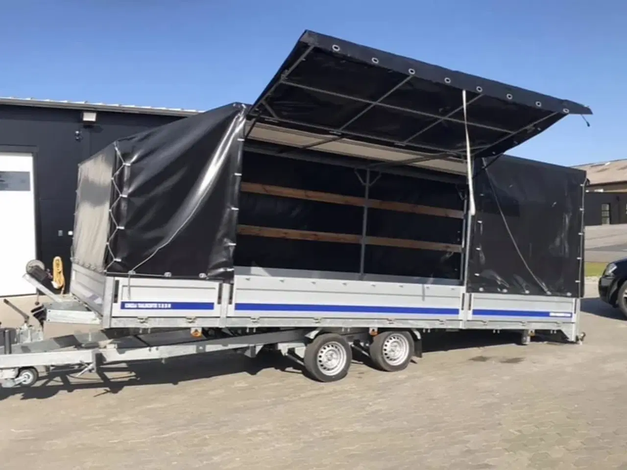 Billede 1 - Lukket Autotrailer 