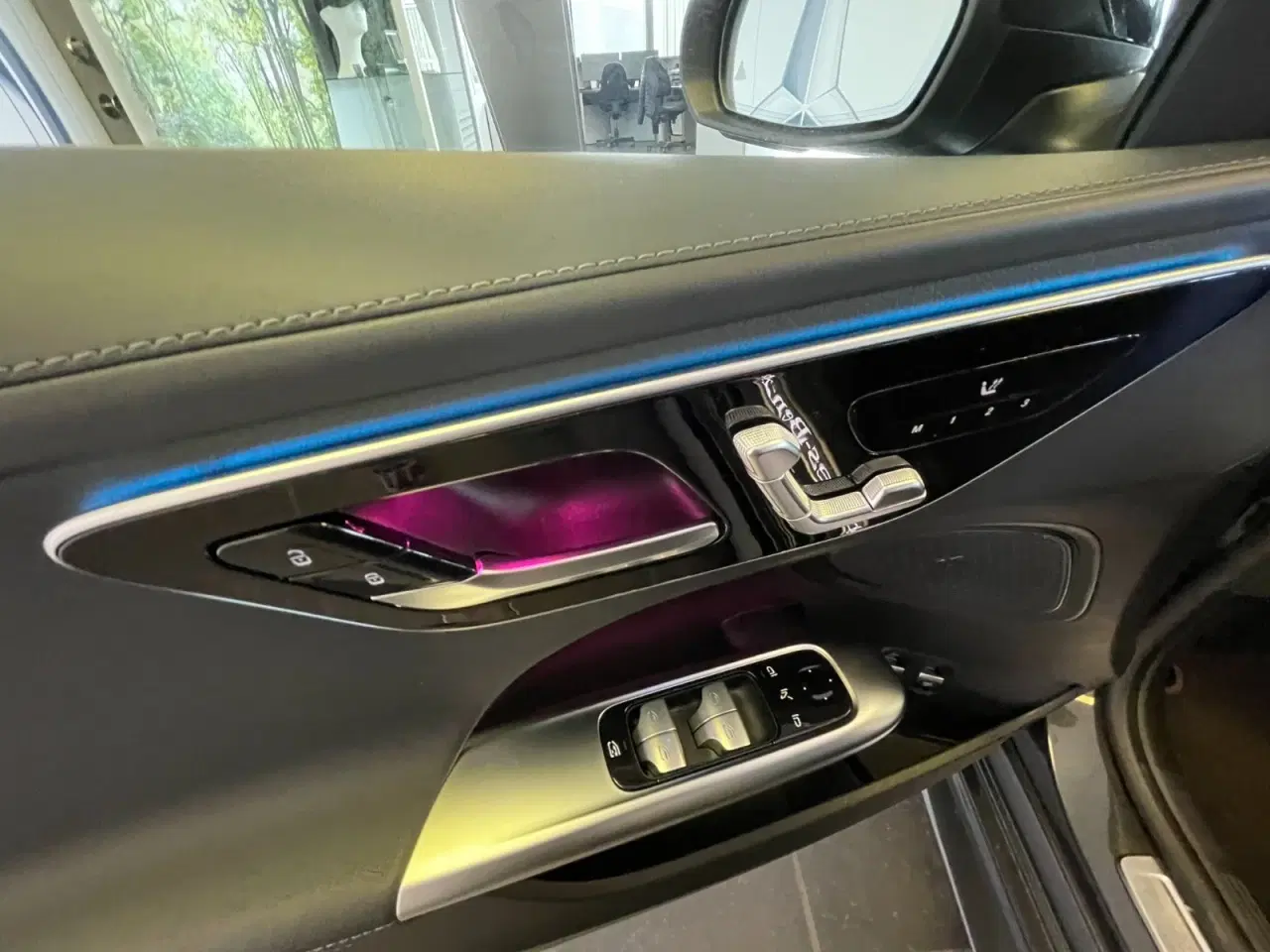 Billede 11 - Mercedes C300 e 2,0 AMG Line stc. aut.