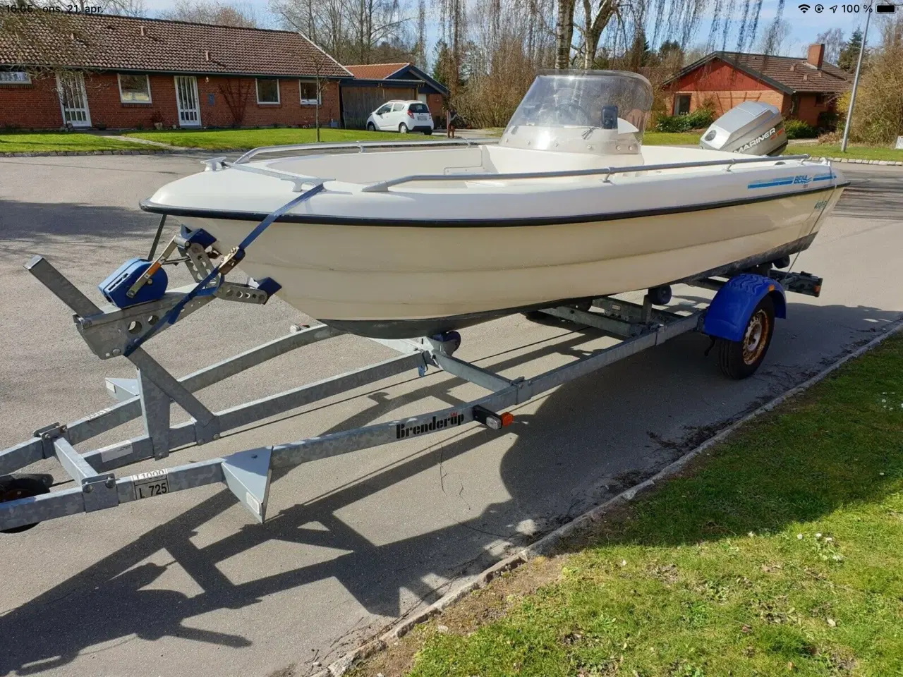 Billede 1 - Styrepultjolle Bella 480R  med Brenderup trailer 