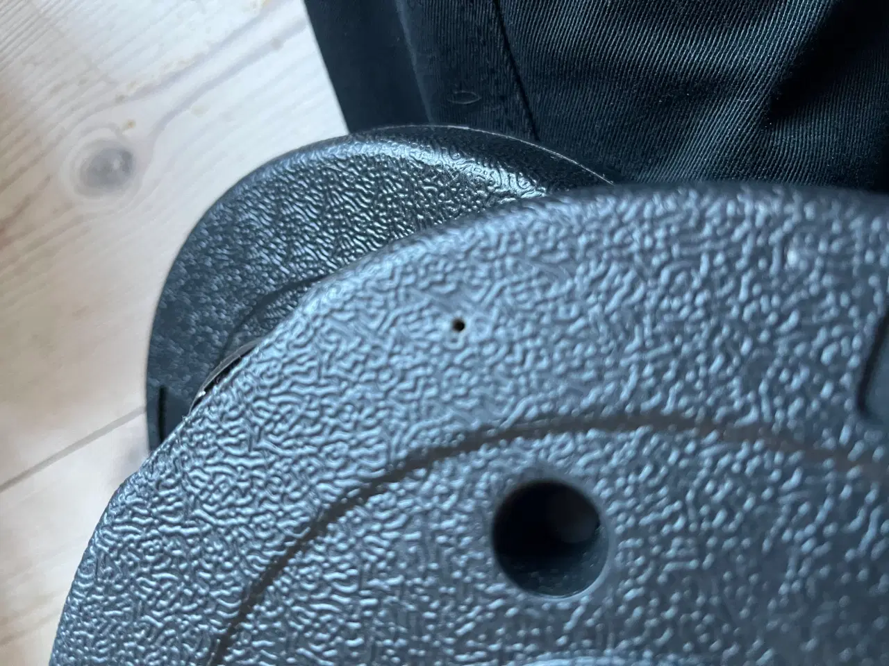 Billede 7 - Fuldt træningsset med vægte, push up bars, etc