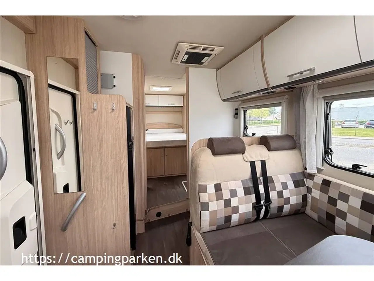Billede 8 - 2019 - SunLight Meget camper for pengene! Queens bed, markise, solceller, aircondition, cykelholder