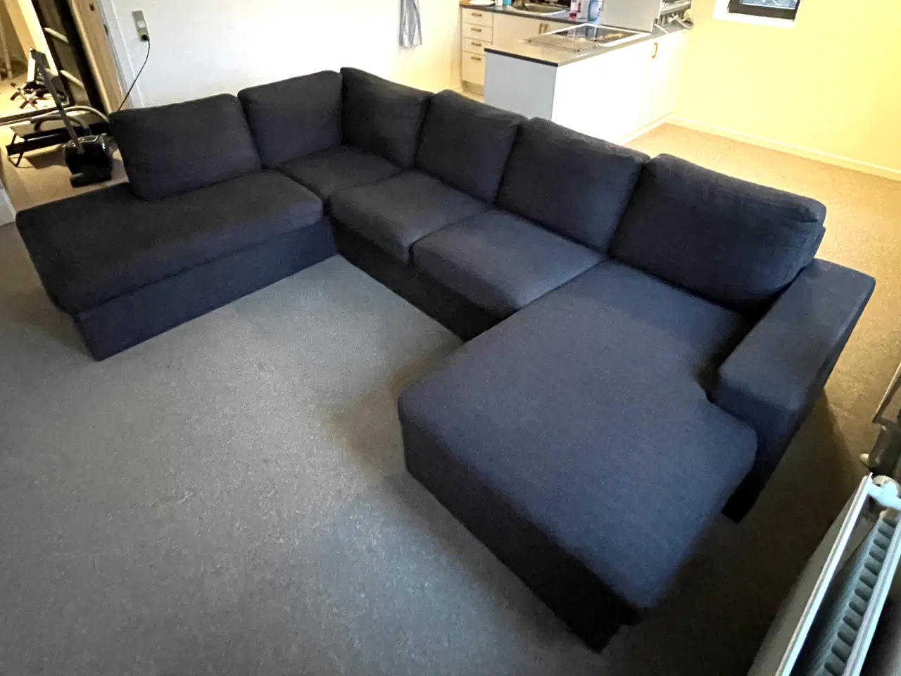 Billede 1 - Hjørnesofa med chaiselong, mørkegrå