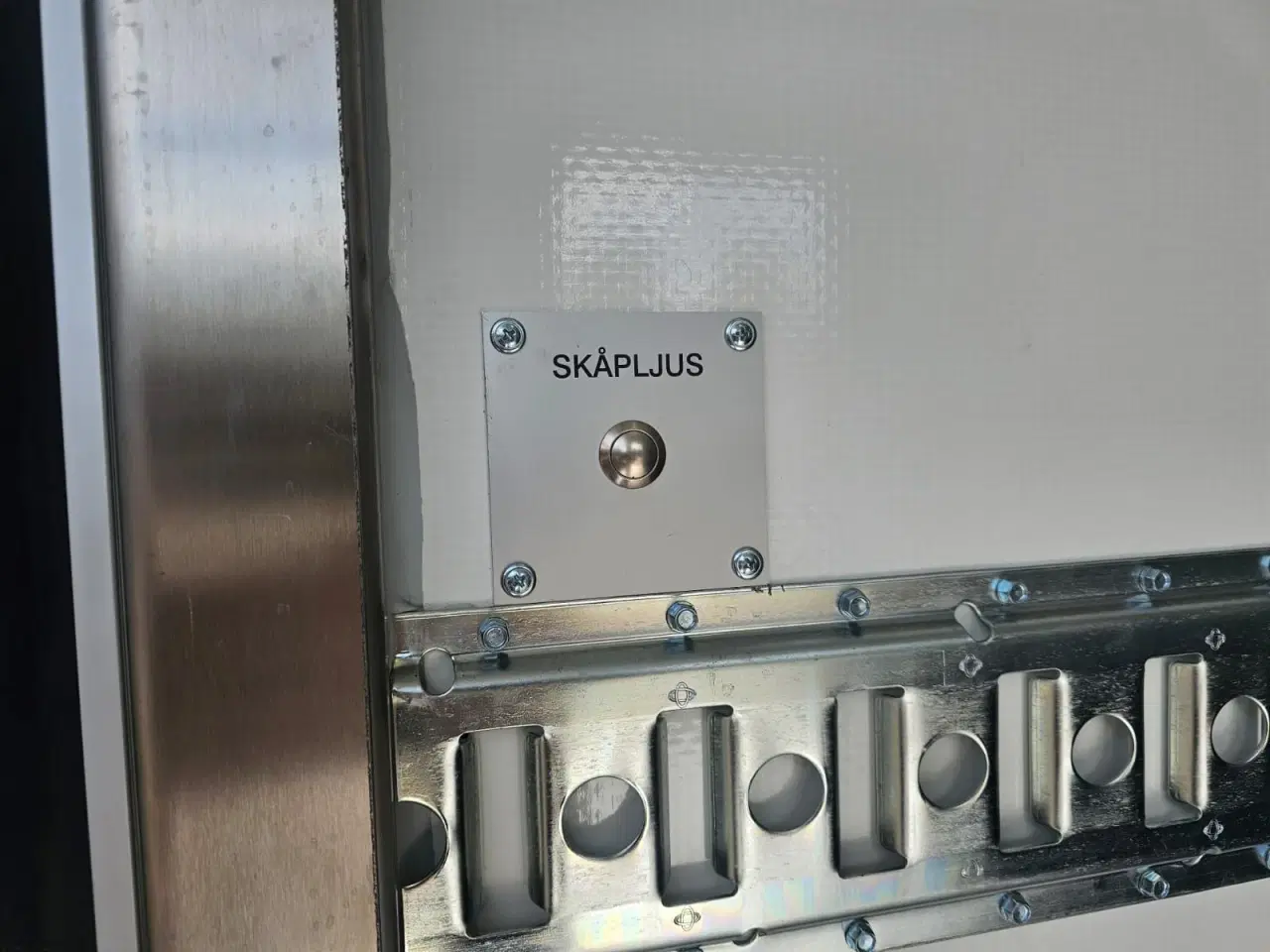 Billede 21 - MAN TGL 8.220, Lukket kasse