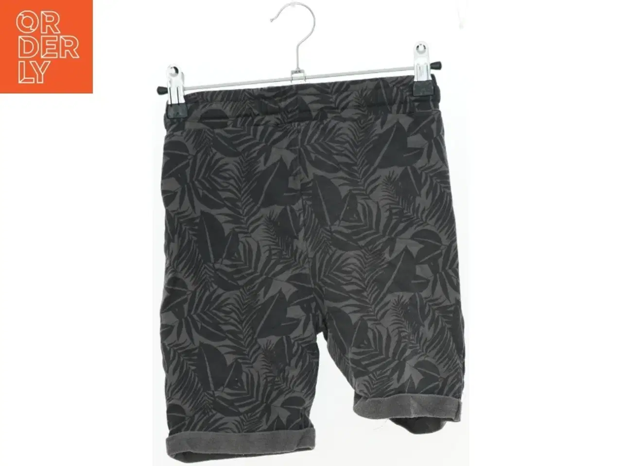 Billede 2 - Shorts fra Friends (str. 122 cm)