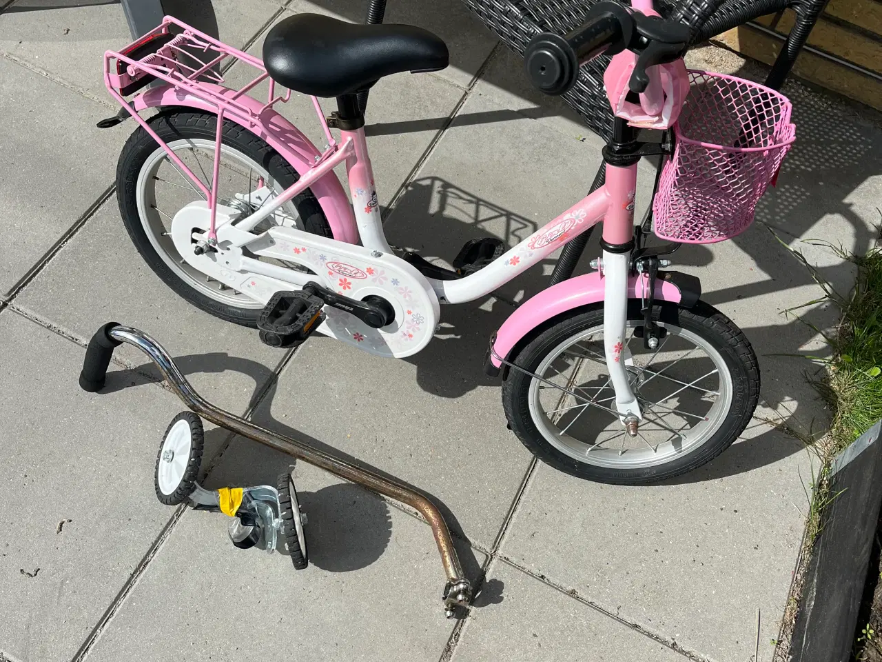 Billede 2 - Pigecykel 14 tommer