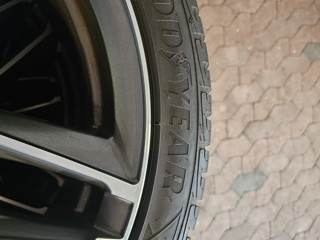 Billede 5 - 19" GMP italy fælge med Goodyear vinterdæk