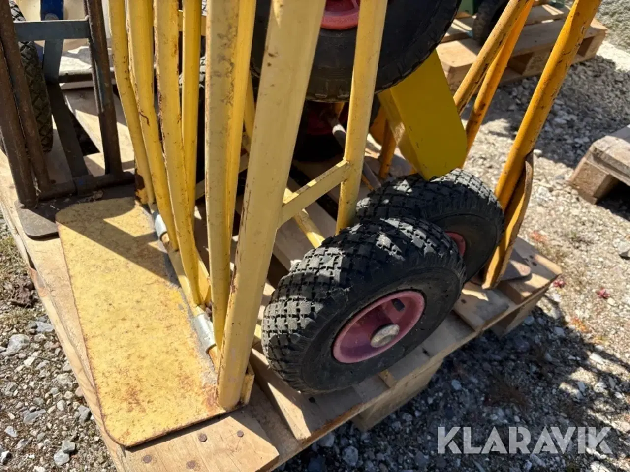 Billede 9 - parti sækkevogne og transportvogne