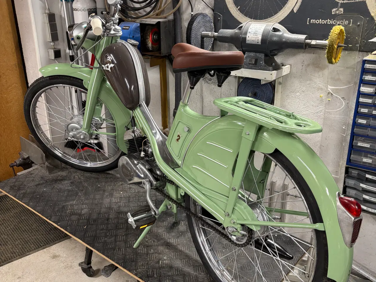 Billede 4 - Veteran knallert 1957