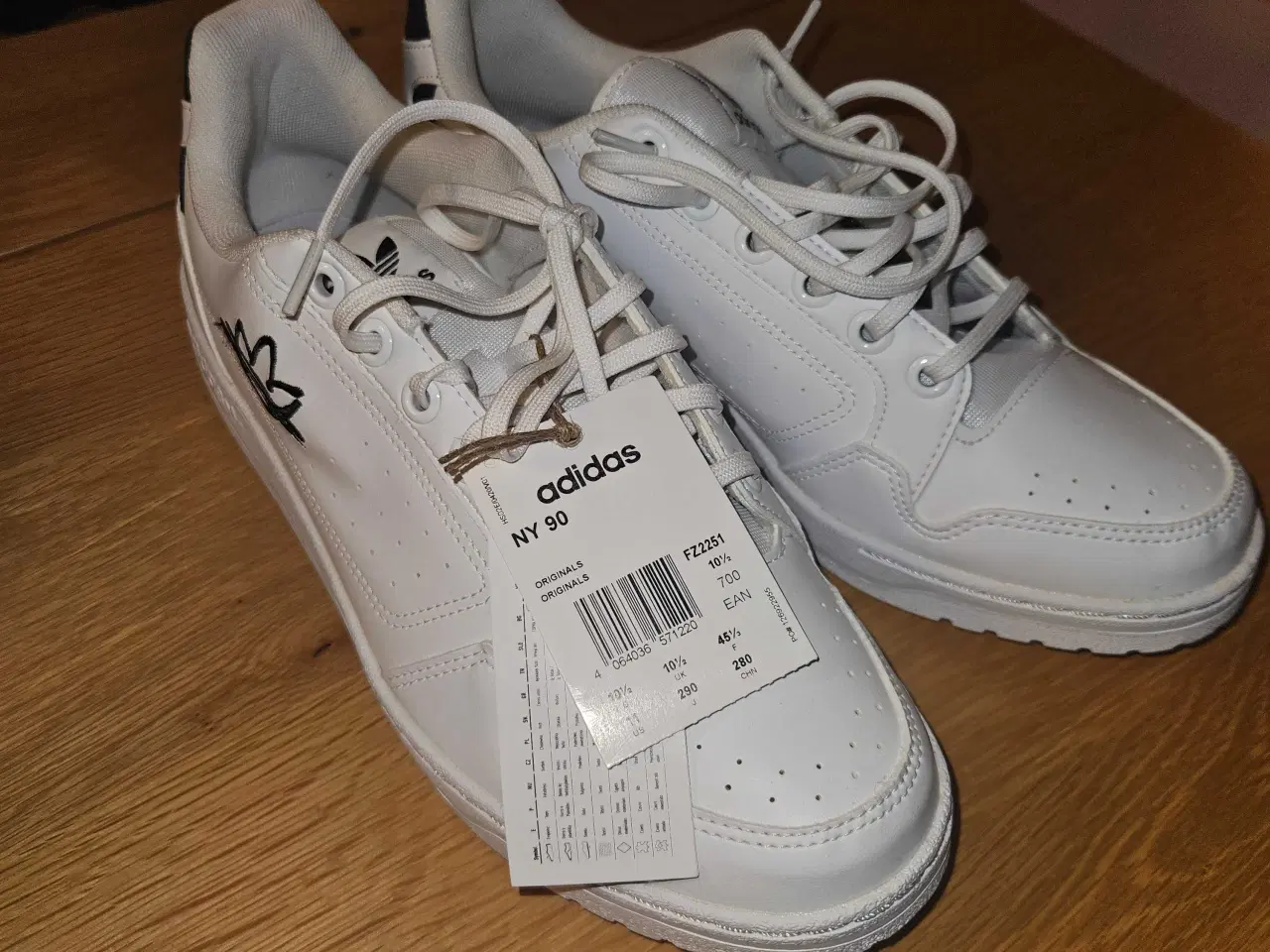 Billede 2 - Lækre ubrugte sneakers