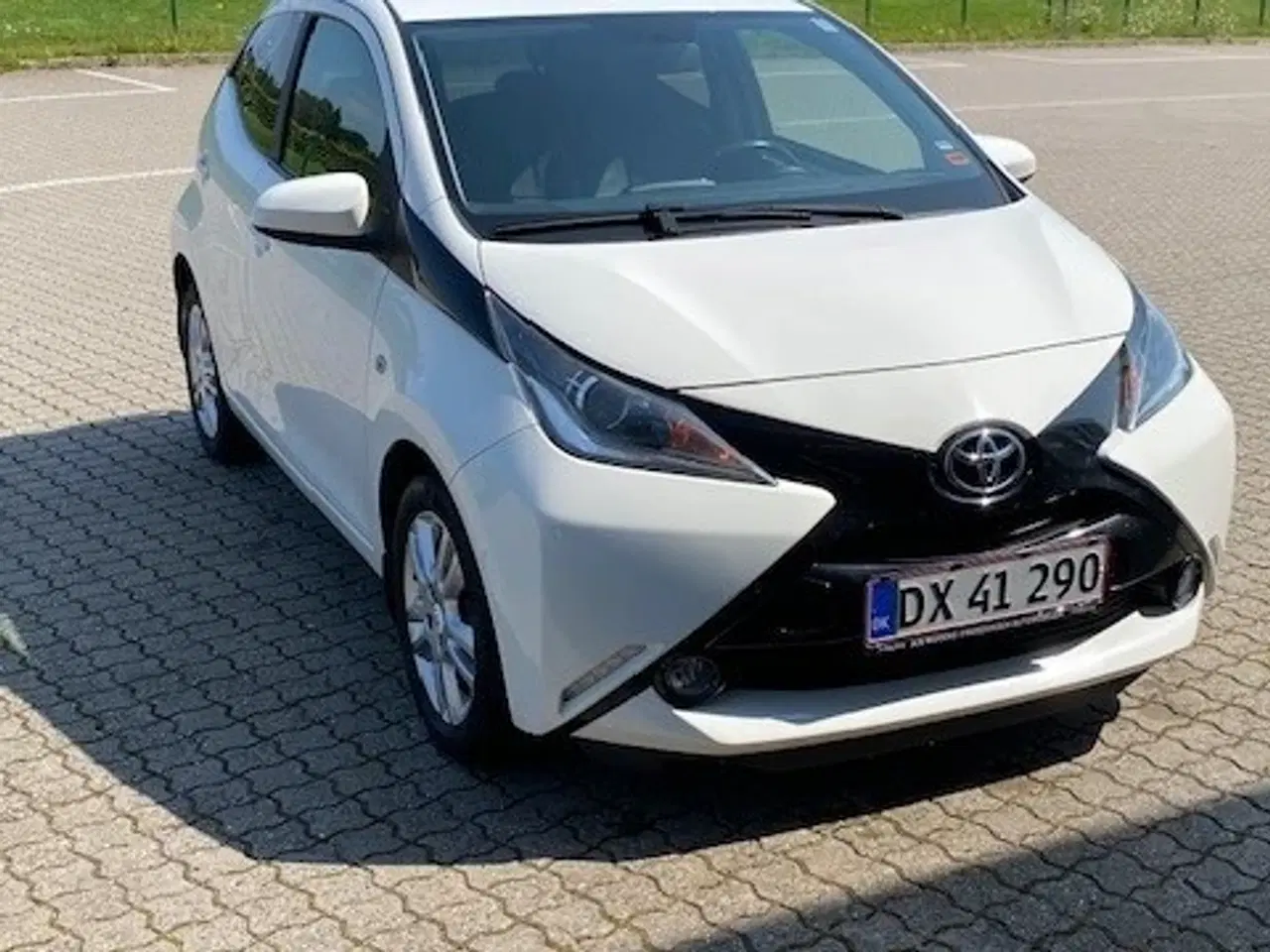 Billede 2 - Toyota Aygo 2018 nysynet fuld af komfort og udstyr