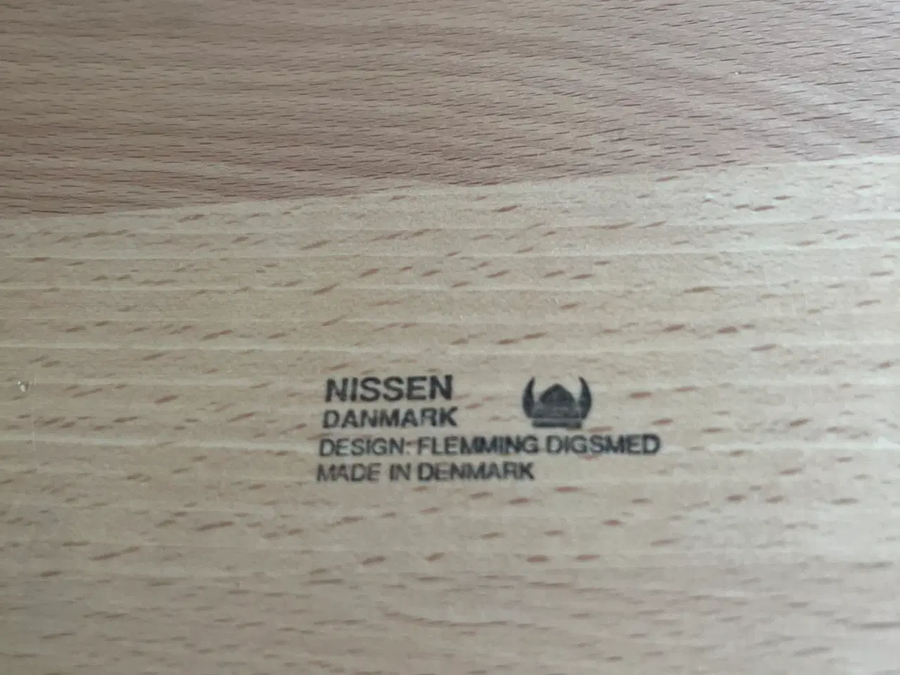 Billede 2 - Nissen nøddeknækker på fad