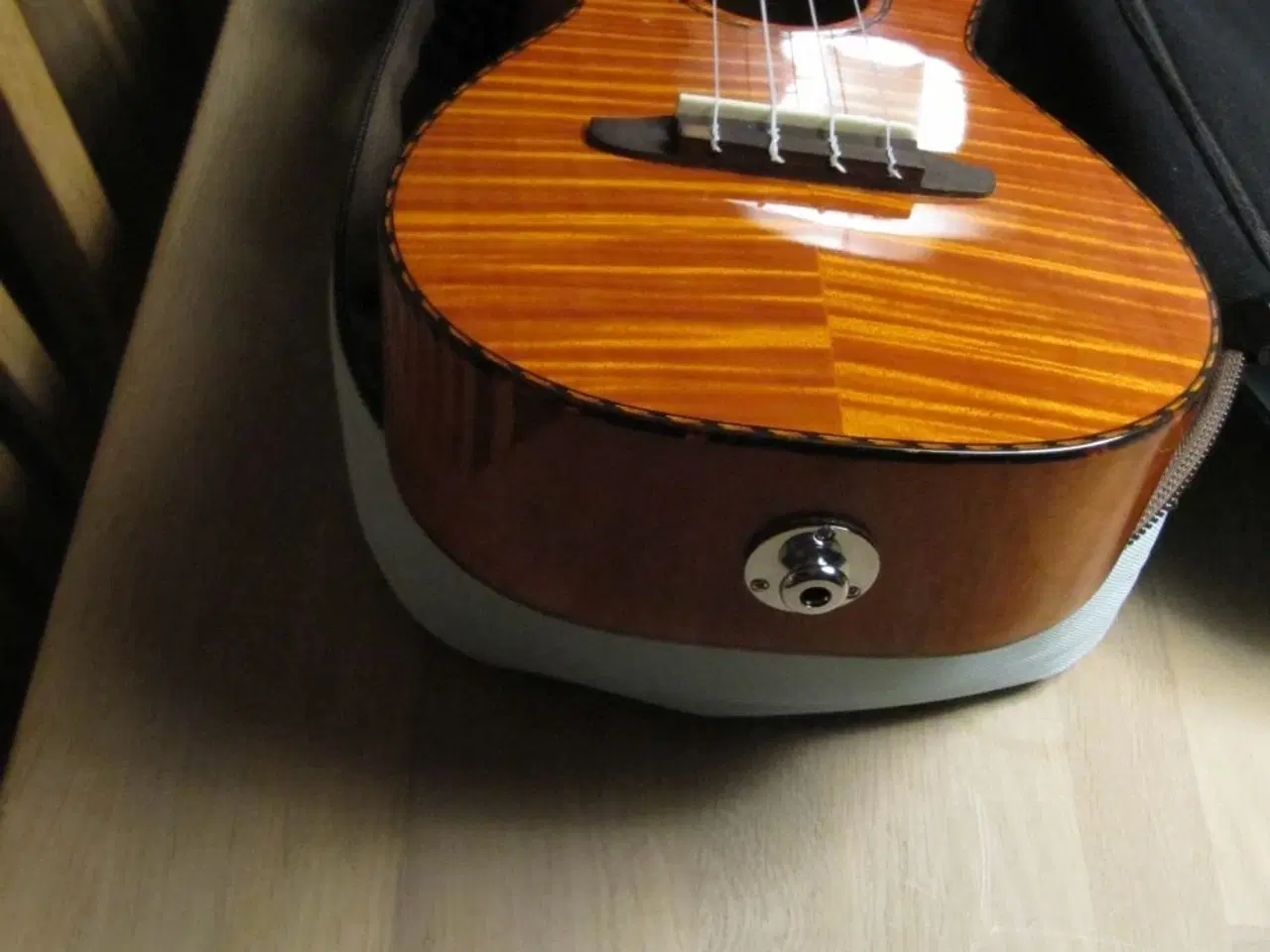 Billede 2 - Ukulele