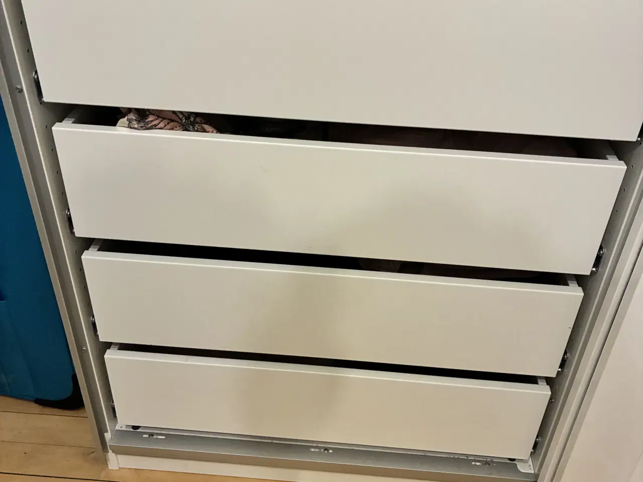 Billede 4 - Ikea Pax med skyldelåge