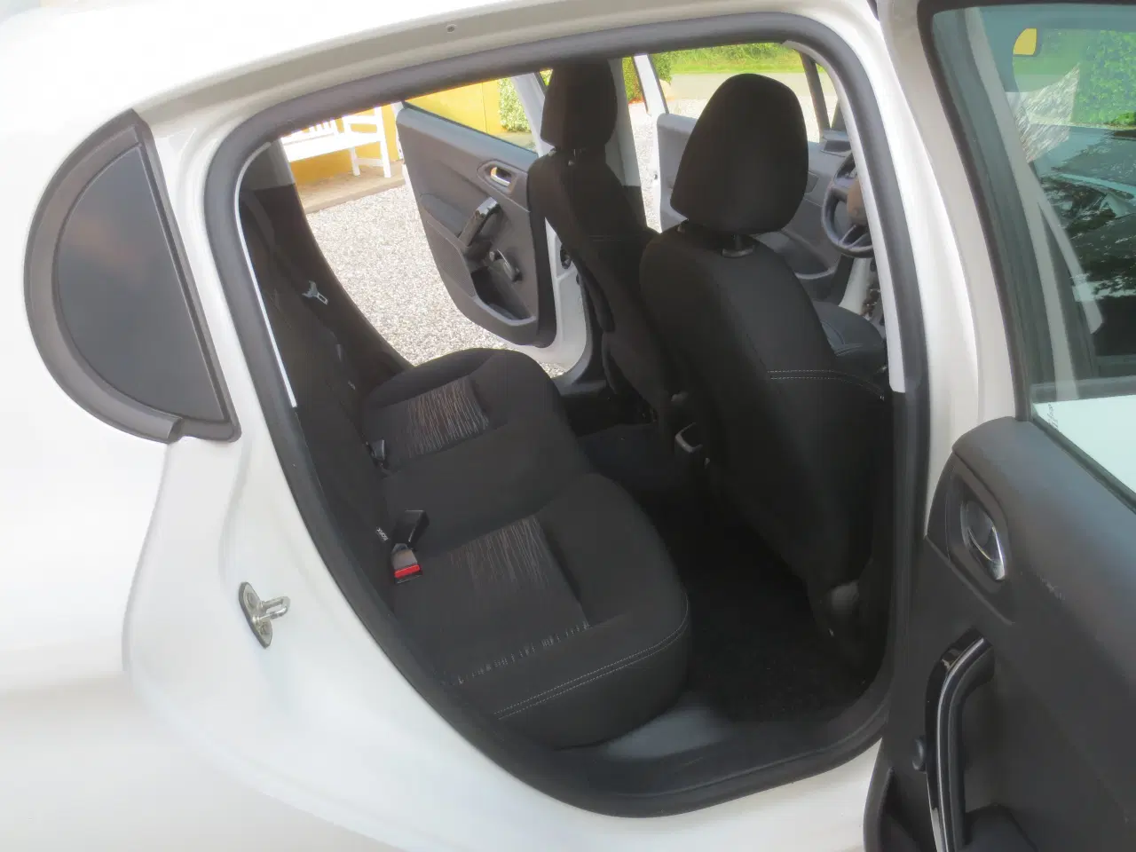 Billede 14 - Peugeot 208 1.0 VTi År 2014. Km 123. 