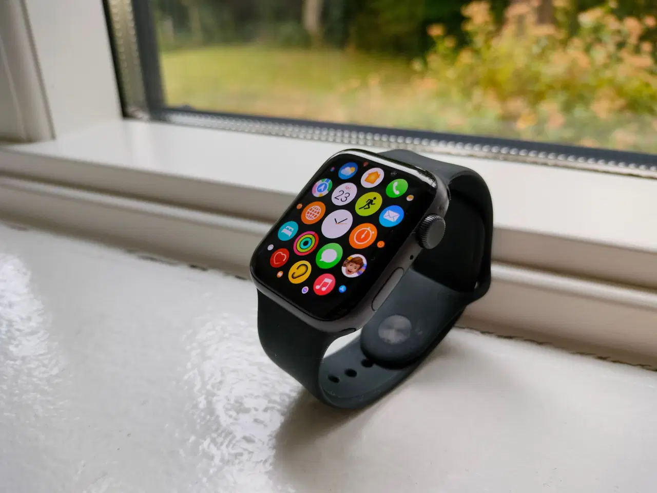 Billede 1 - Apple Smartwatch Apple Watch SE 44mm GPS