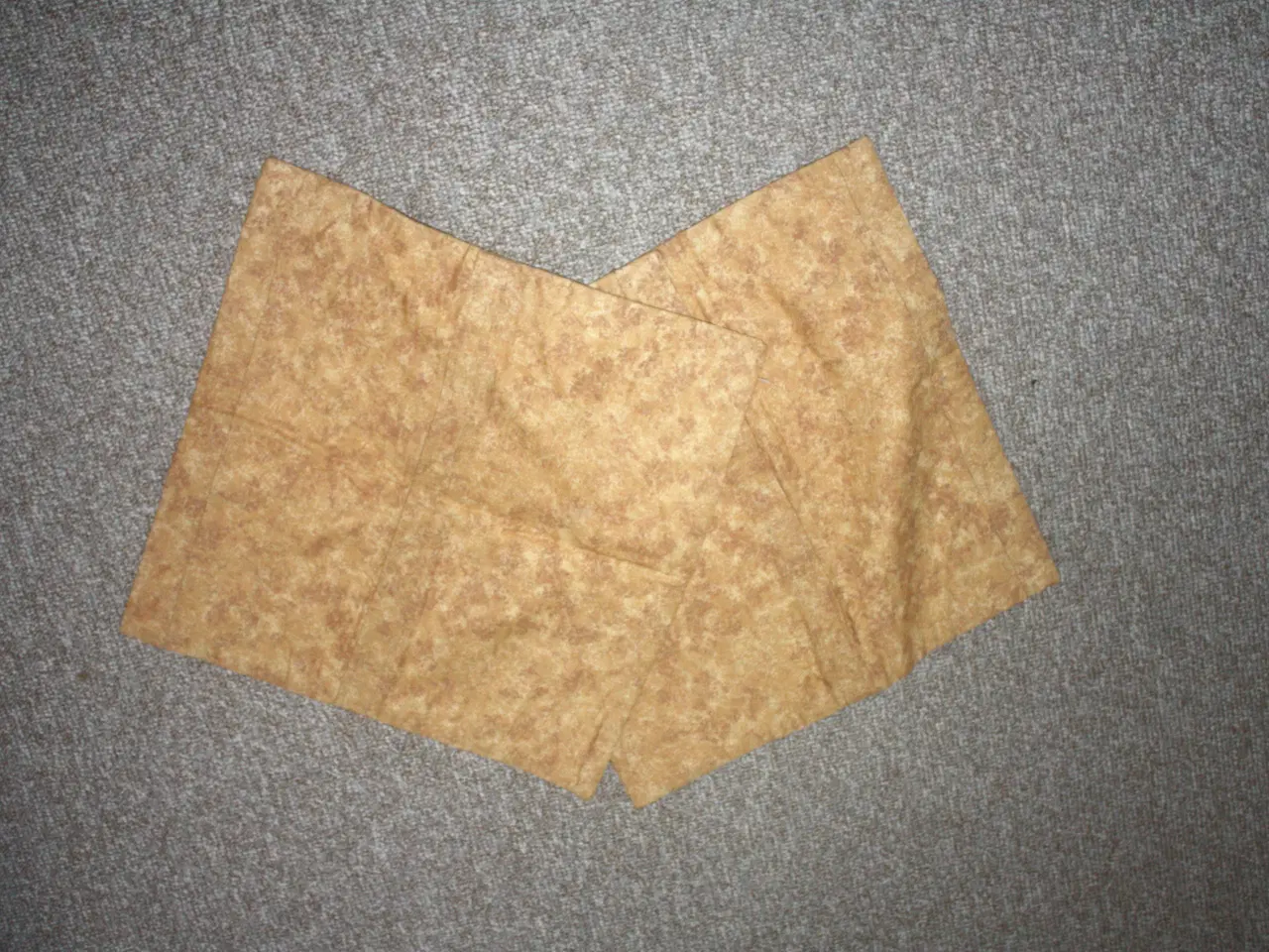 Billede 3 - Patchwork pudebetræk 38 cm x 38 cm 2 stk.