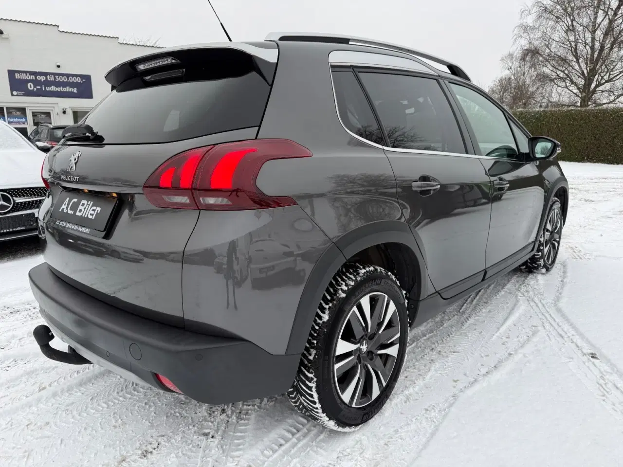 Billede 5 - Peugeot 2008 1,2 e-THP 110 Allure Sky