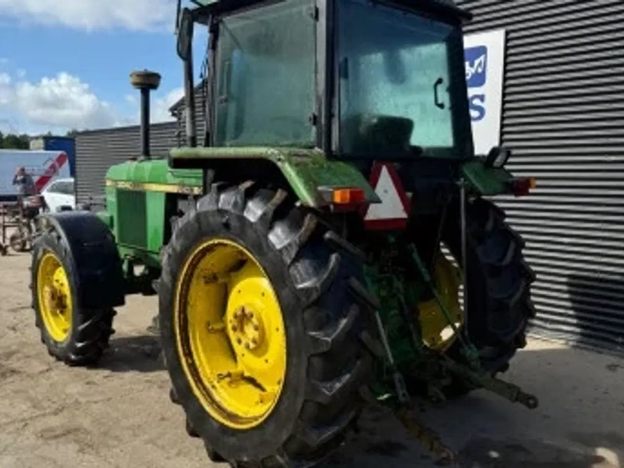Billede 2 - Traktor med KUN 3900timer