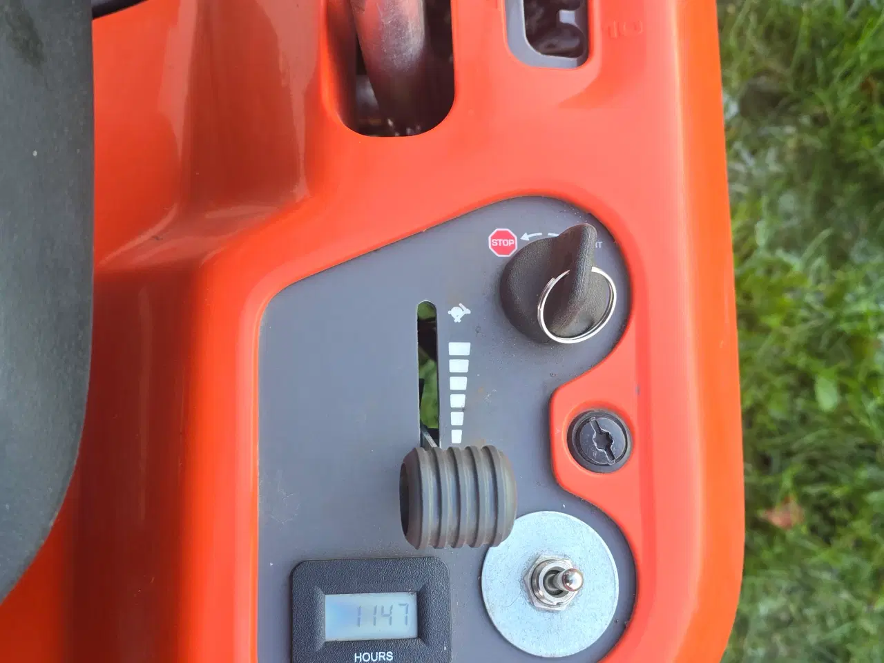 Billede 5 - Husqvarna r214tc årg 2022