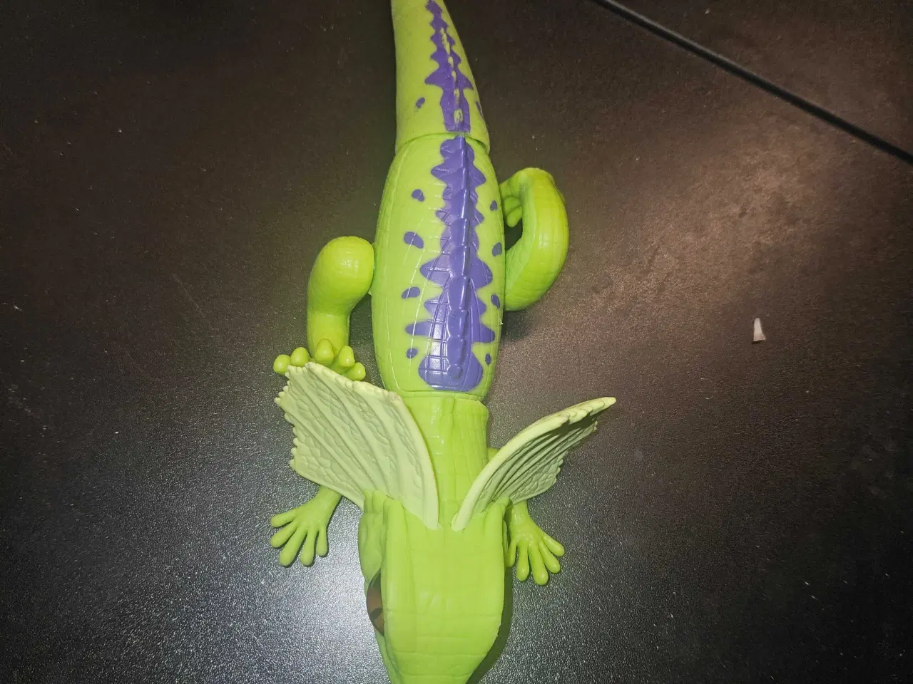 Billede 1 - Legetøjs øgle børn