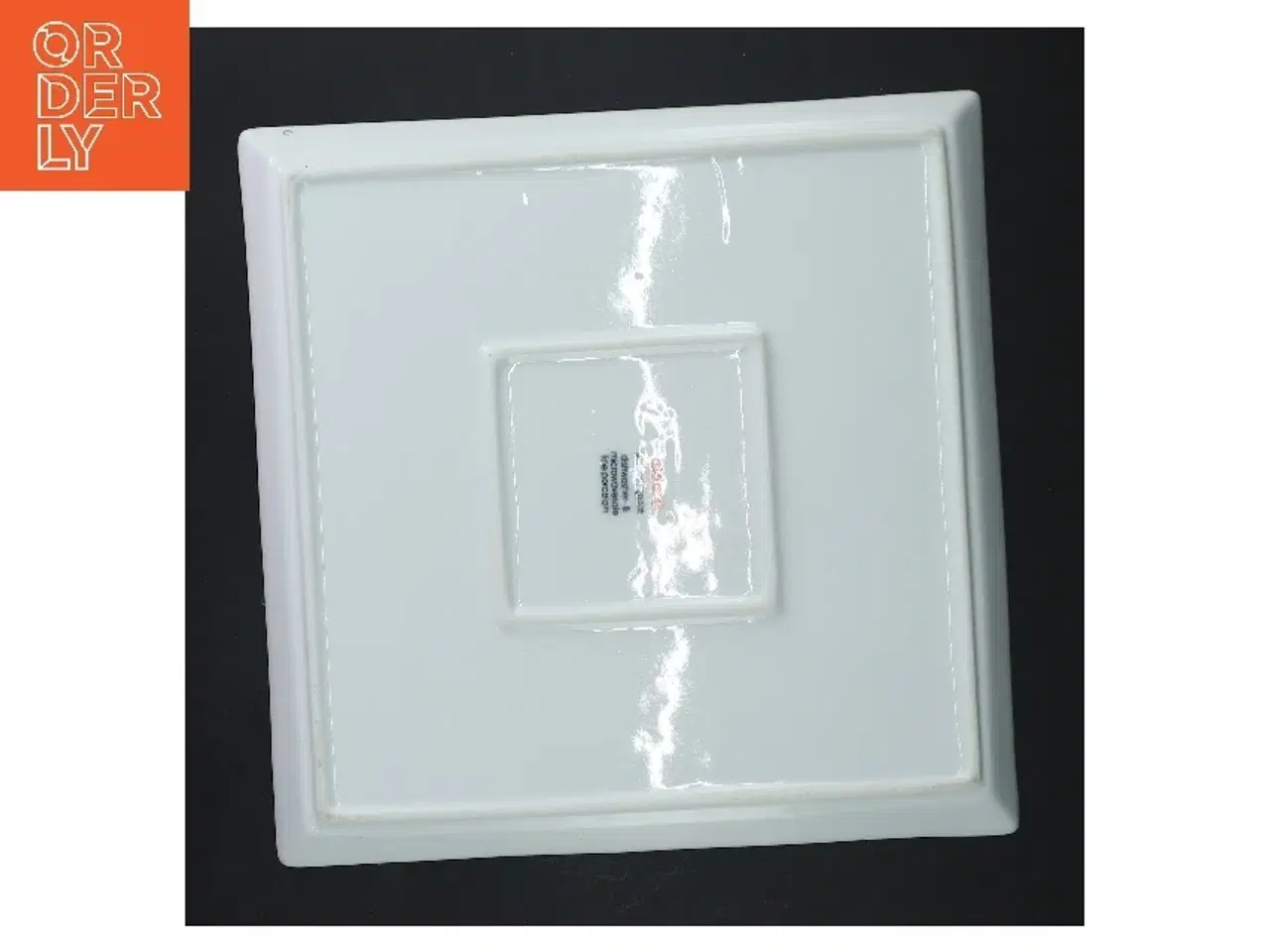 Billede 3 - Kvadratisk porcelænsfad/tallerkener fra Aida (str. 24,5x24,5 cm)