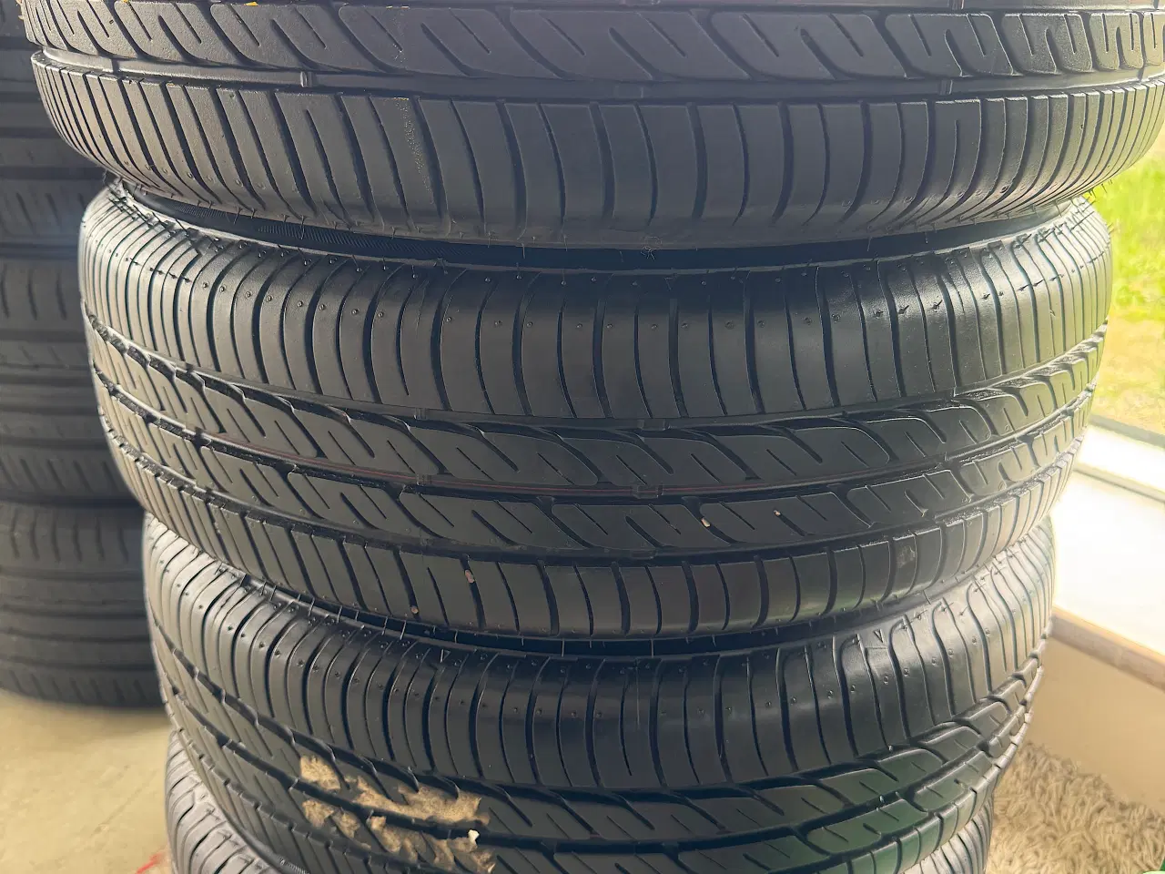 Billede 5 - Sommer Dæk Til Ford Ka + Fiat 500