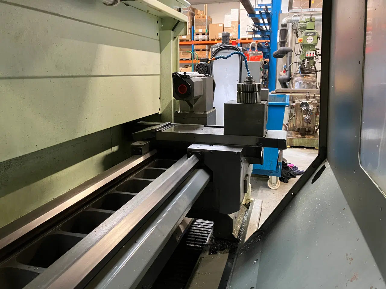 Billede 5 - Pinacho CNC drejebænk med lavt timetal !