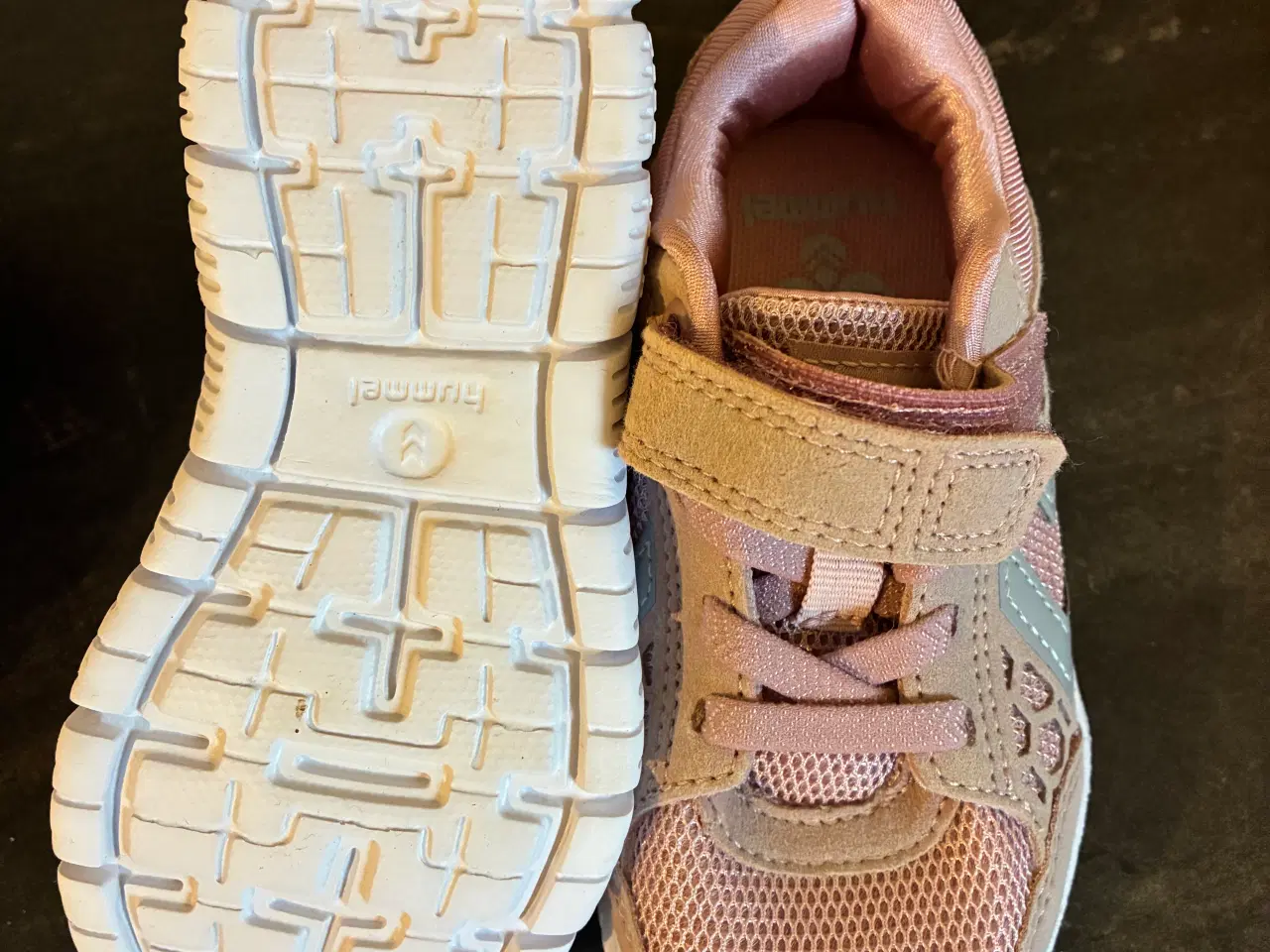 Billede 2 - Aldrig brugte børnesko - byd