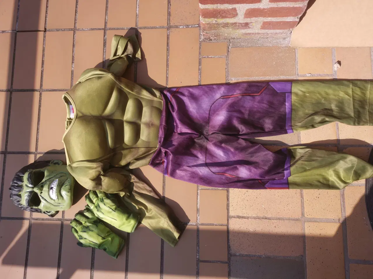 Billede 1 - Marvel Avengers Hulk Kostume