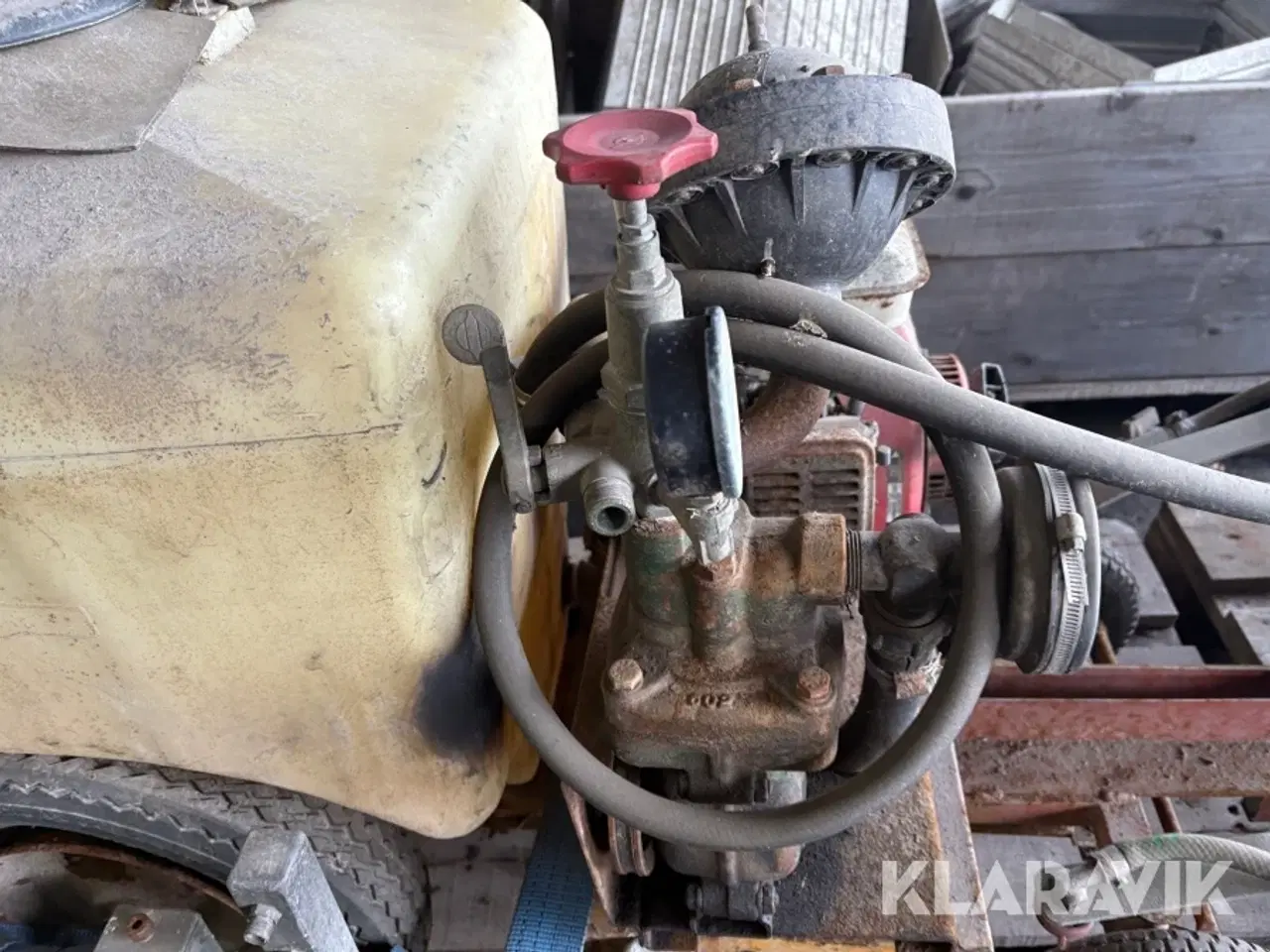 Billede 10 - Benzindrevet Marksprøjte 100 Liter 1 styk