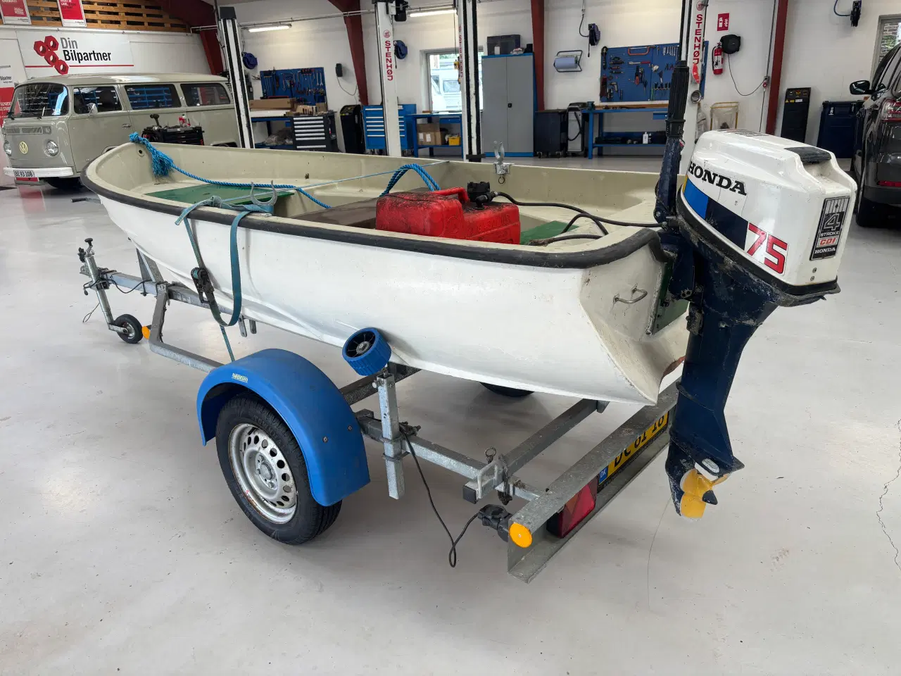Billede 4 - Jolle med motor og trailer