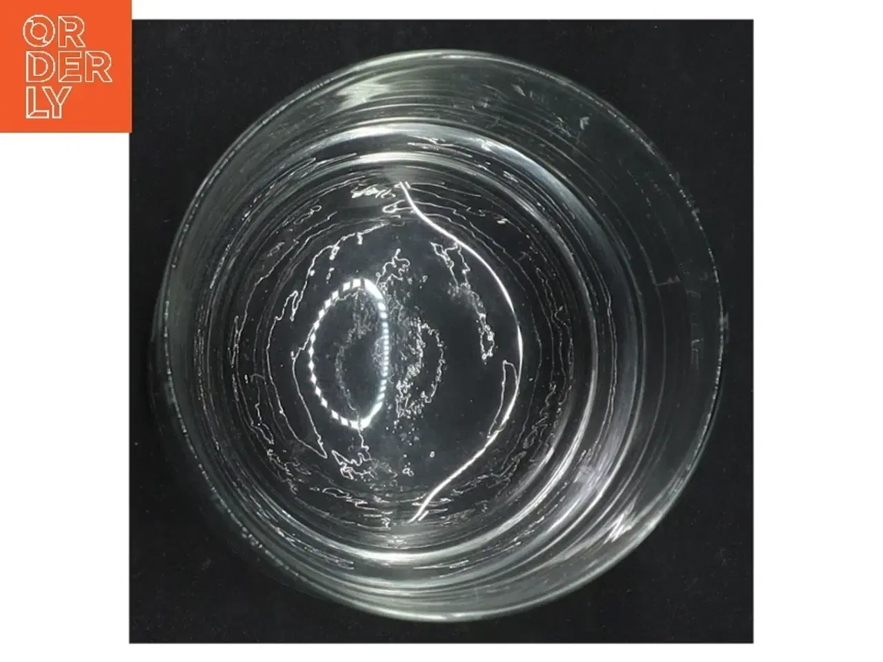 Billede 3 - Gennemsigtigt glas med indgraveret dekoration