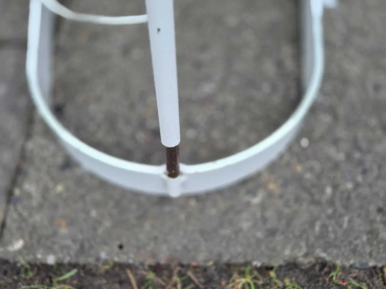 Billede 10 - Usædvanlig gulvlampe med skråtstillet stander