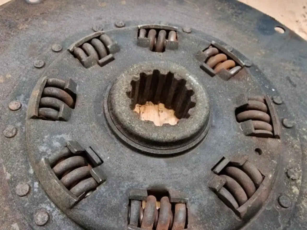 Billede 5 - Case 2188 Dæmpernav 184429C2