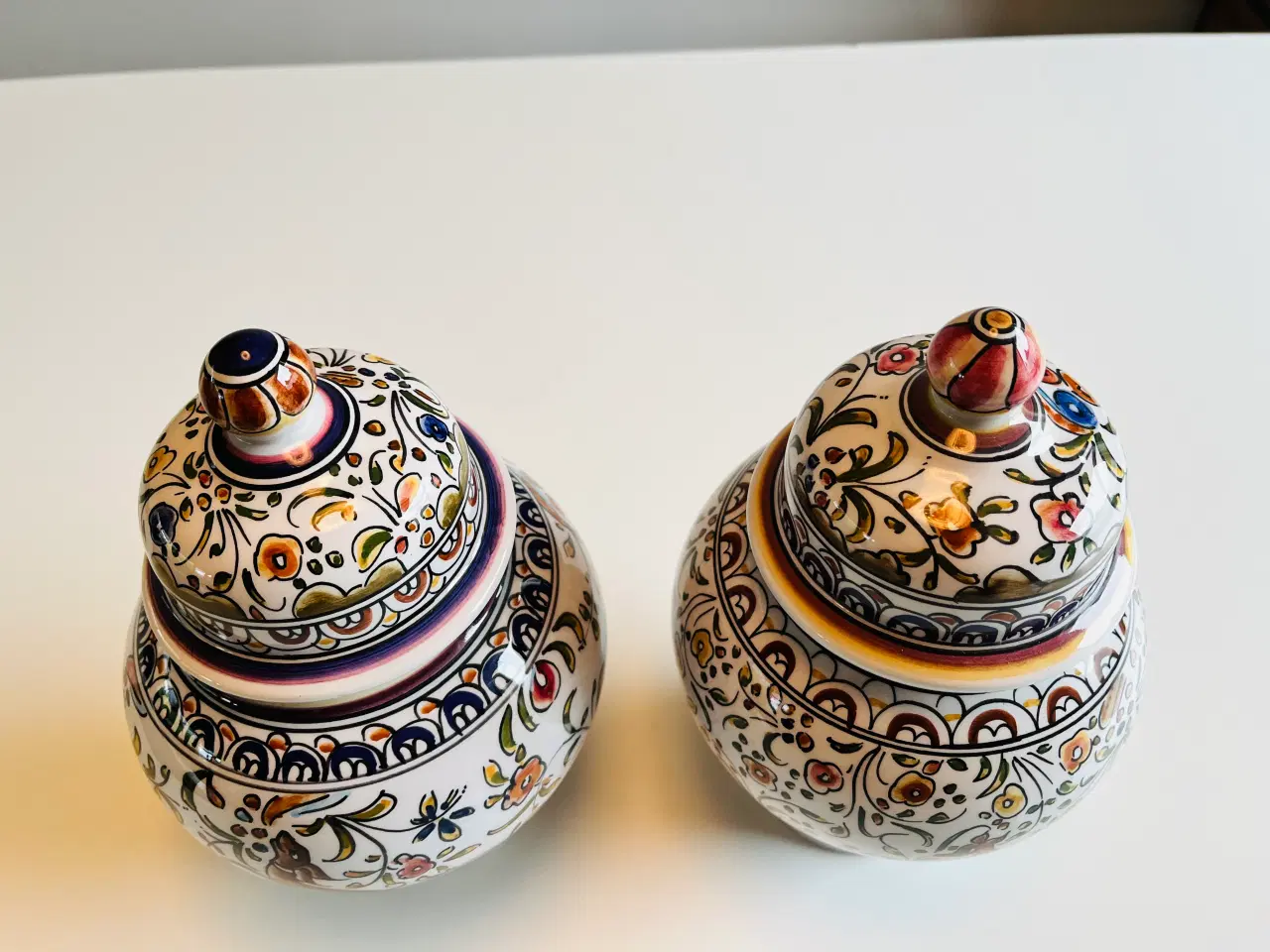 Billede 4 - Krukke/vase portugisisk porcelæn, 2 stk