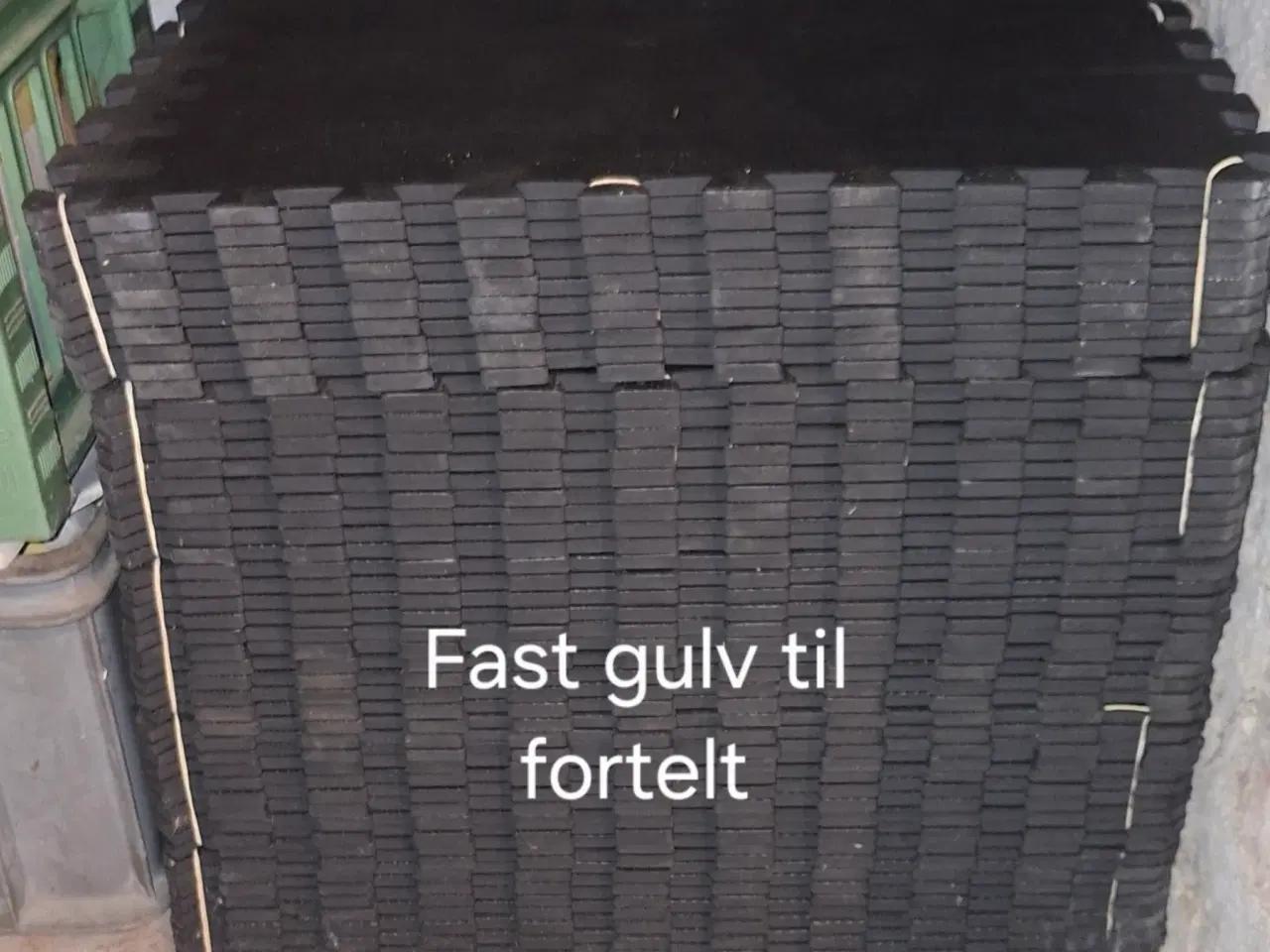 Billede 1 - Gulvfliser til Fortelt