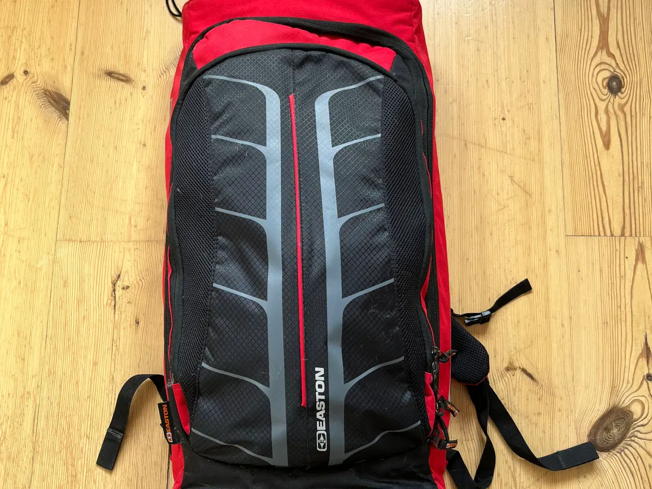 Billede 1 - Easton buetaske